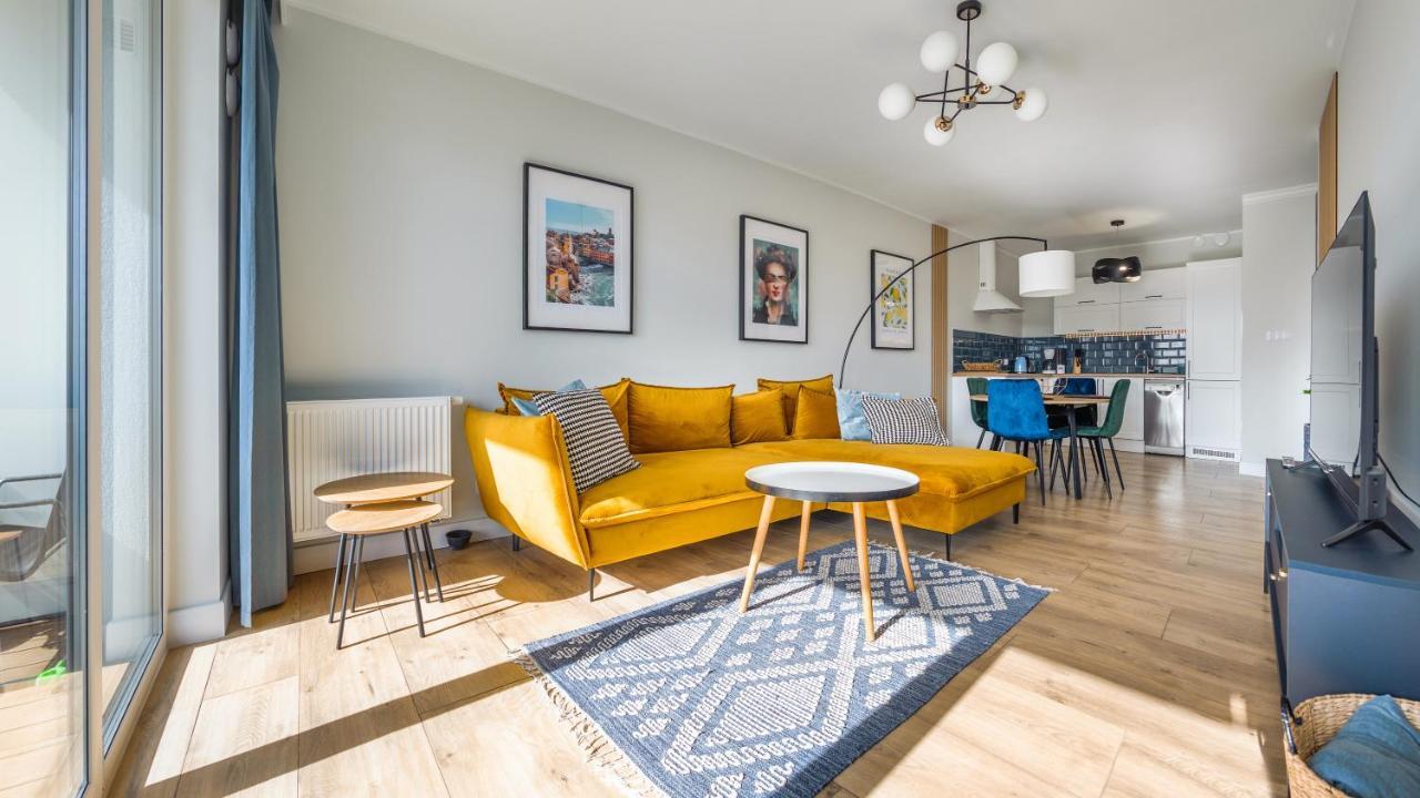 Apartamenty Sun & Snow Sagaris Z Basenem Дзівнув Екстер'єр фото