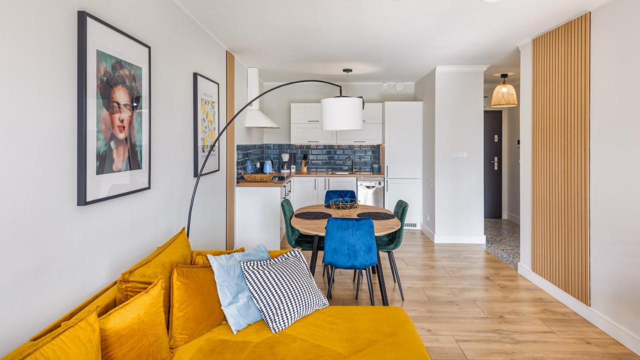 Apartamenty Sun & Snow Sagaris Z Basenem Дзівнув Екстер'єр фото