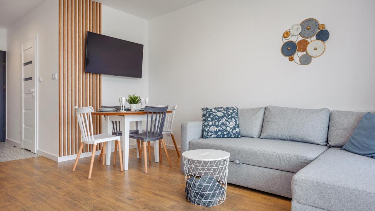 Apartamenty Sun & Snow Sagaris Z Basenem Дзівнув Екстер'єр фото