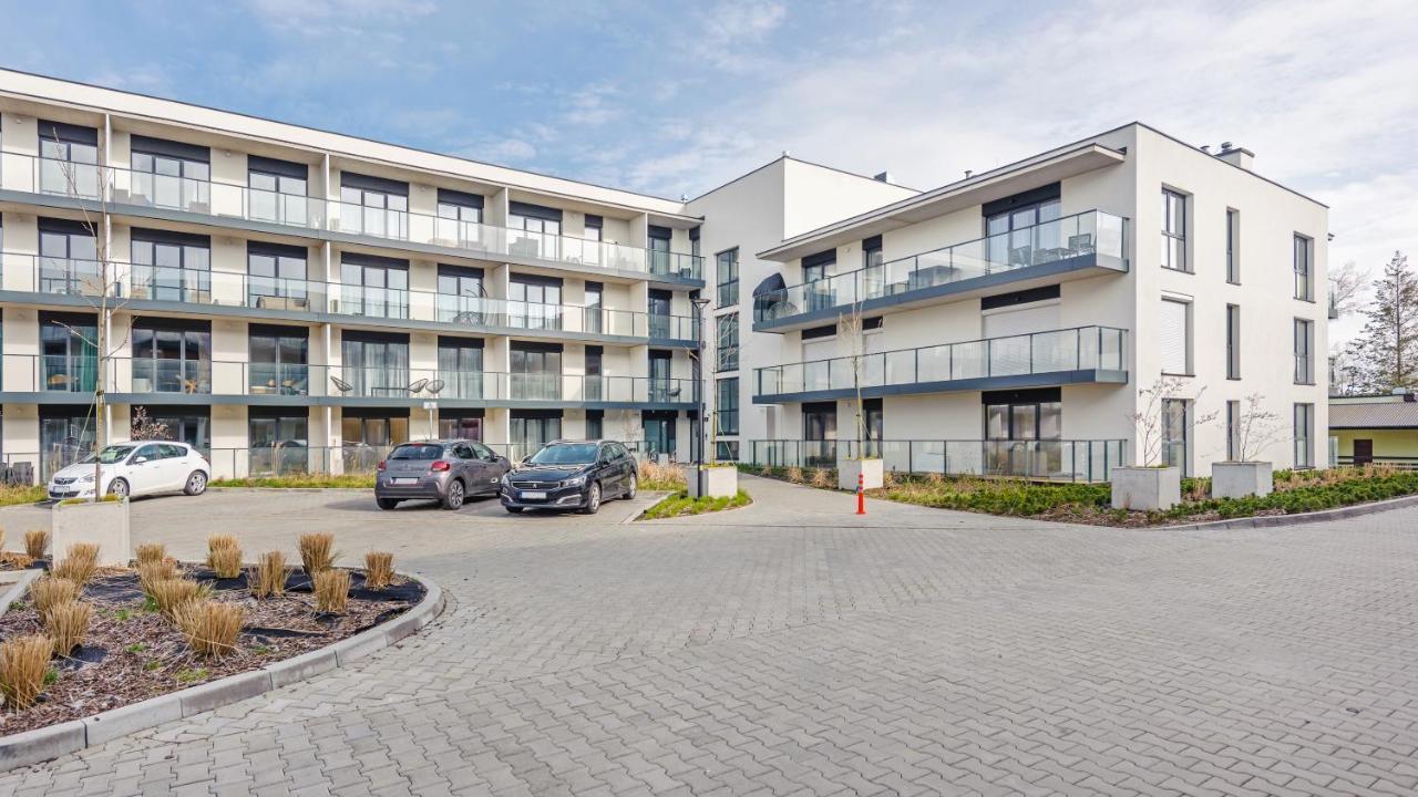 Apartamenty Sun & Snow Sagaris Z Basenem Дзівнув Екстер'єр фото