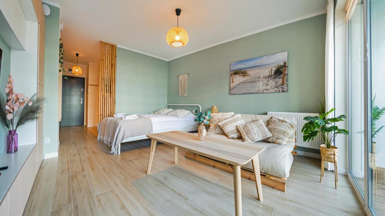 Apartamenty Sun & Snow Sagaris Z Basenem Дзівнув Екстер'єр фото