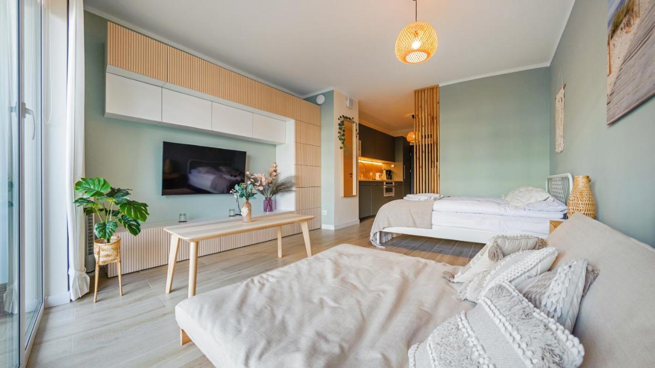 Apartamenty Sun & Snow Sagaris Z Basenem Дзівнув Екстер'єр фото