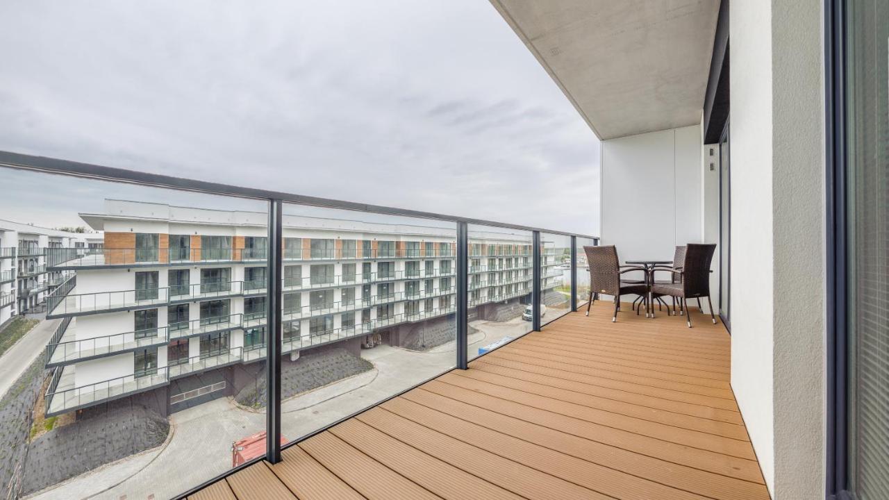 Apartamenty Sun & Snow Sagaris Z Basenem Дзівнув Екстер'єр фото