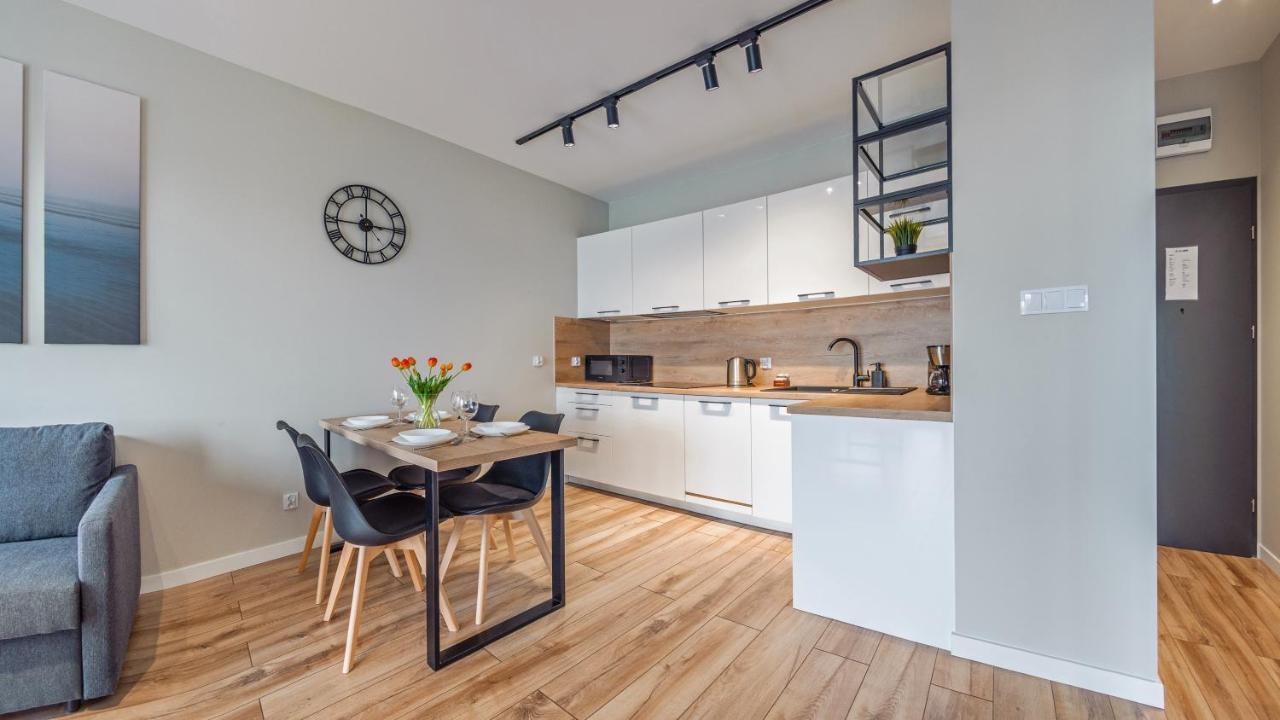 Apartamenty Sun & Snow Sagaris Z Basenem Дзівнув Екстер'єр фото